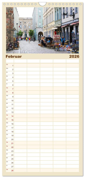 In Berlins Mitte (CALVENDO Familienplaner 2026)