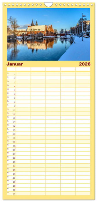 Lübeck – Im Licht der Zeit (CALVENDO Familienplaner 2026)