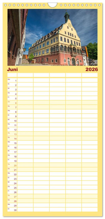 Ulm - Hübsche Großstadt an der Donau (CALVENDO Familienplaner 2026)