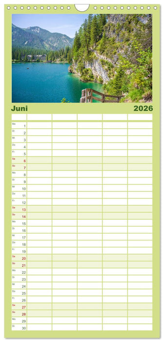 Pragser Wildsee - Traumziel in den Dolomiten (CALVENDO Familienplaner 2026)