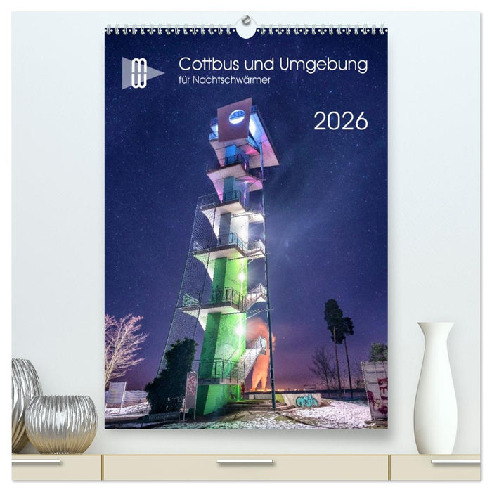 Cottbus und Umgebung für Nachtschwärmer (CALVENDO Premium Wandkalender 2026)