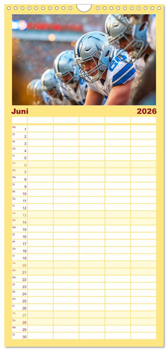 American Football - Touchdown durchs Jahr (CALVENDO Familienplaner 2026)
