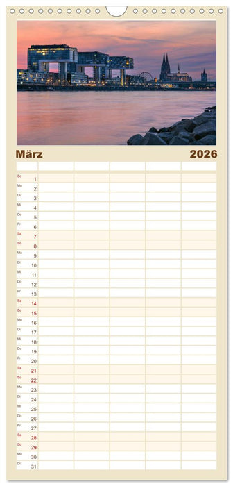 Urbane Impressionen: Domstadt Köln - Lebensgefühl am Rhein (CALVENDO Familienplaner 2026)