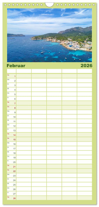 Mallorca - einzigartige Luftbildaufnahmen (CALVENDO Familienplaner 2026)