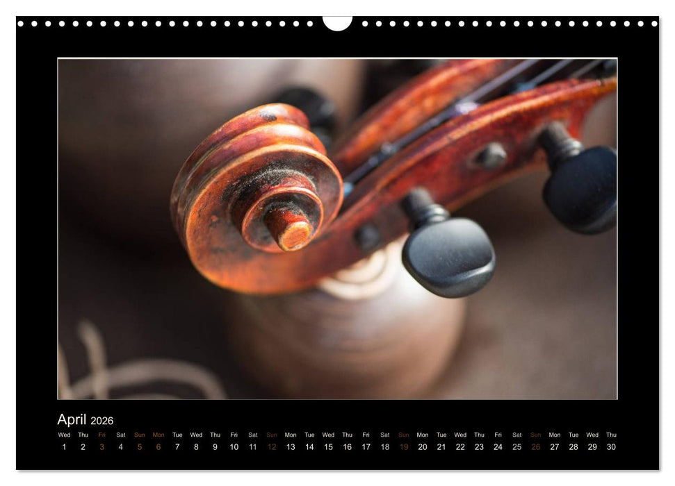 A violin only (CALVENDO Monthly Calendar 2026)