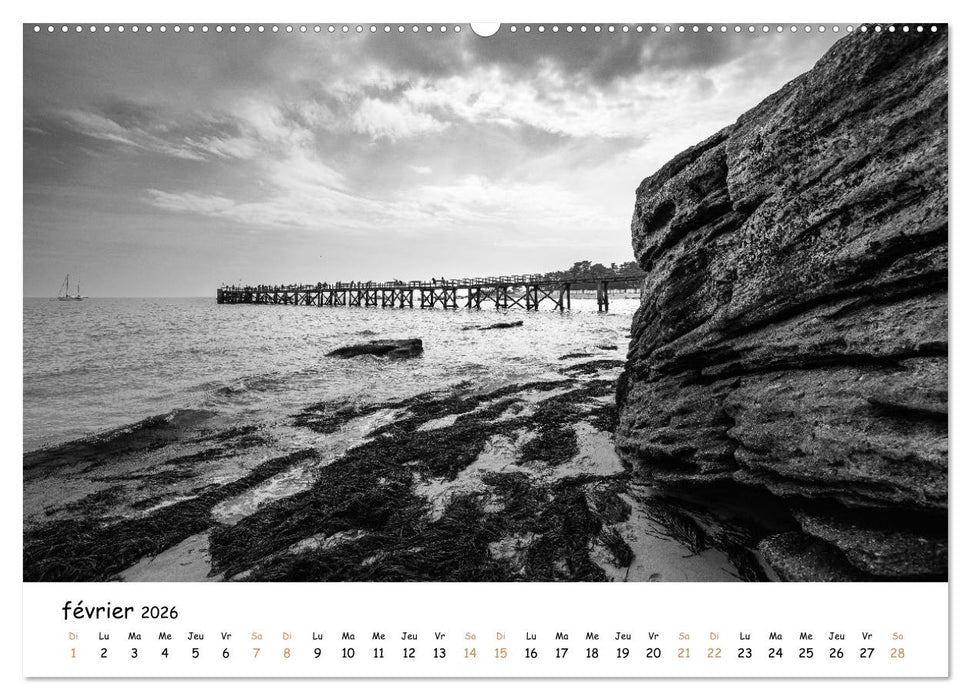 Terres de contraste – Une année en monochrome (CALVENDO Calendrier supérieur 2026)