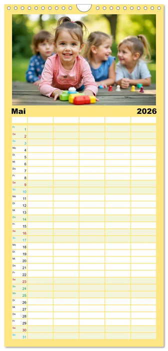 Traumberuf - Erzieher:innen in der Kinderkrippe (CALVENDO Familienplaner 2026)