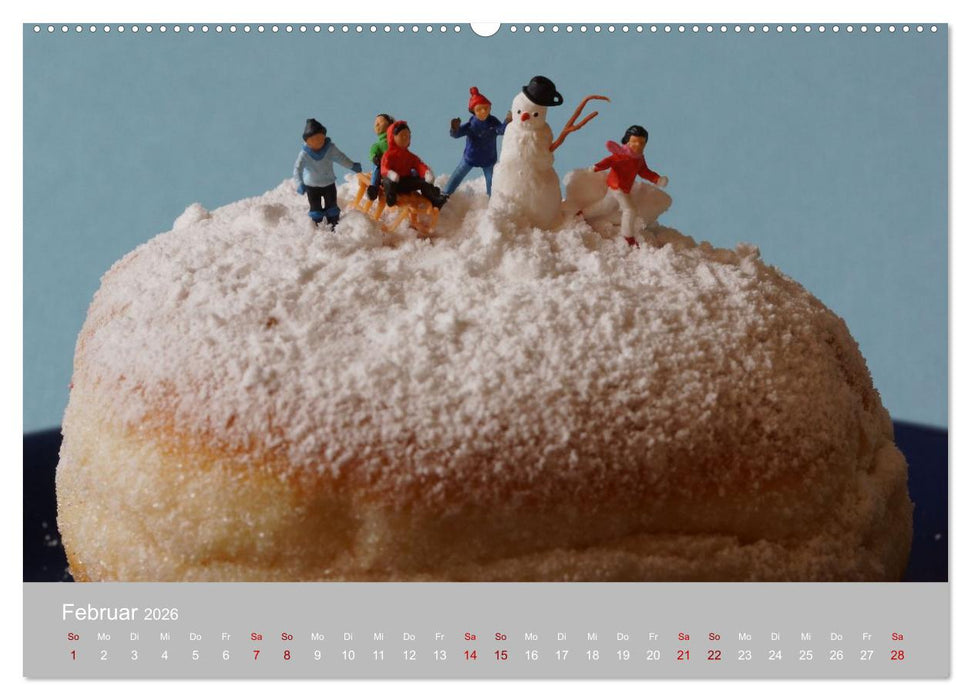 Das zweite Leben von Miniatur-Figuren (CALVENDO Premium Wandkalender 2026)