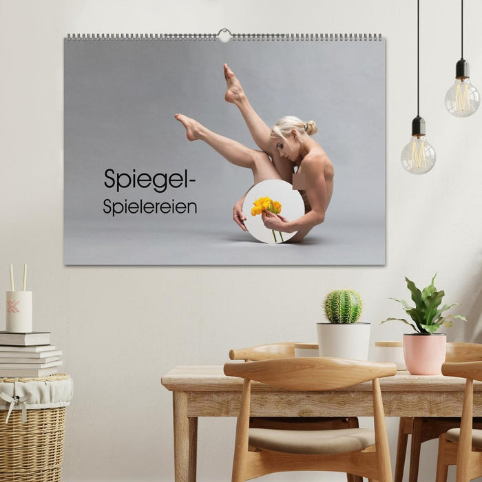 Spiegel-Spielereien (CALVENDO Wandkalender 2026)
