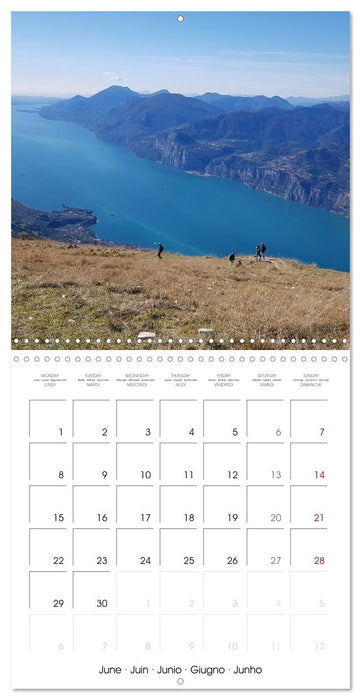 Europe on Foot (CALVENDO Monthly Calendar 2026)