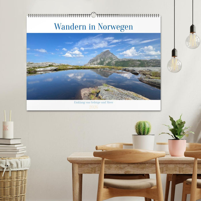 Wandern in Norwegen - Einklang von Gebirge und Meer (CALVENDO Wandkalender 2026)