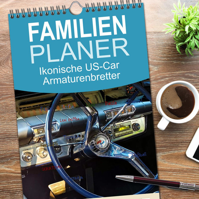 Ikonische US-Car Armaturenbretter (CALVENDO Familienplaner 2026)