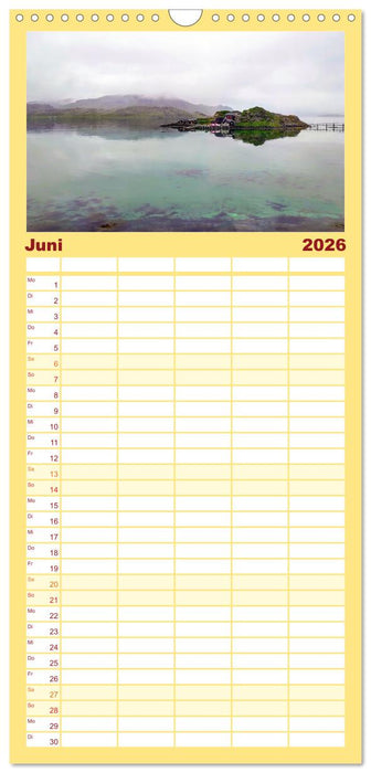 Mit Hurtigruten zum Nordkap (CALVENDO Familienplaner 2026)