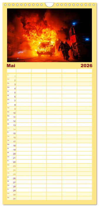 Feuer und Flamme - Feuerwehrkalender (CALVENDO Familienplaner 2026)