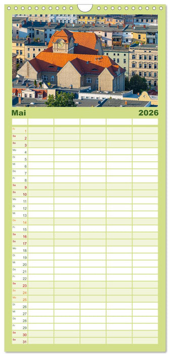 Halle an der Saale von oben (CALVENDO Familienplaner 2026)