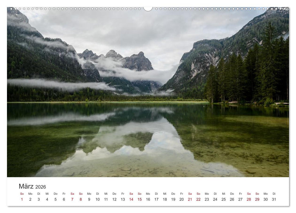 Magie der Bergseen – Spiegelungen im Licht der Berge (CALVENDO Premium Wandkalender 2026)
