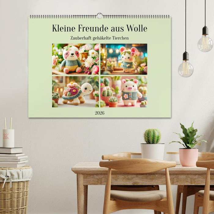 Kleine Freunde aus Wolle. Zauberhaft gehäkelte Tierchen (CALVENDO Wandkalender 2026)