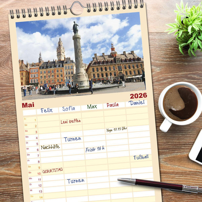 Lille - Charmante Metropole in Nordfrankreich (CALVENDO Familienplaner 2026)