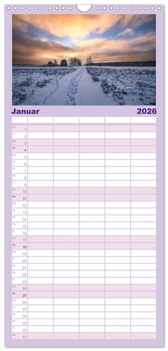 Wanderung durch die zauberhafte Lüneburger Heide (CALVENDO Familienplaner 2026)