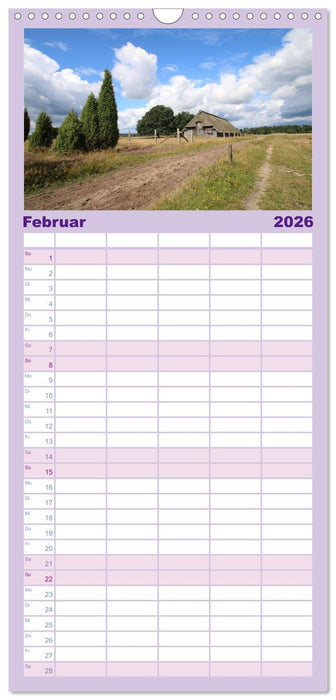 Wanderung durch die zauberhafte Lüneburger Heide (CALVENDO Familienplaner 2026)