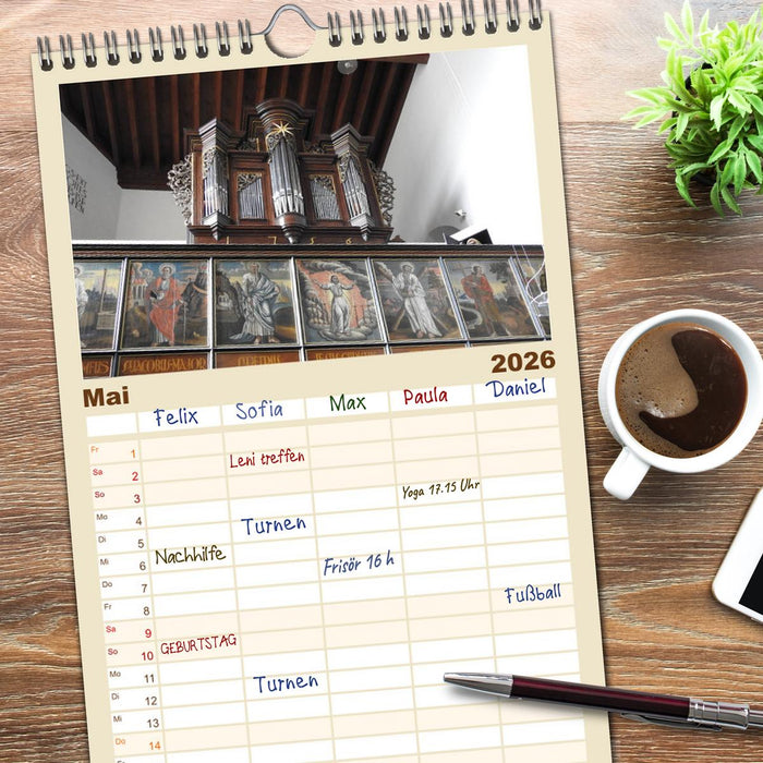 Fantastische Welt der Orgeln (CALVENDO Familienplaner 2026)
