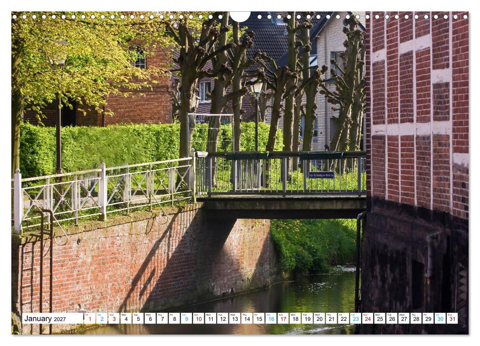 Germany’s apple orchards near Hamburg (CALVENDO Monthly Calendar 2027)