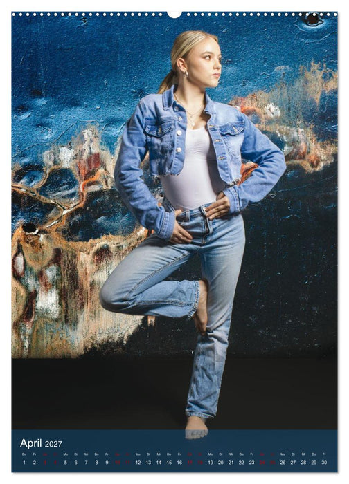 Hailie - Blond in Jeans (CALVENDO Wandkalender 2027)