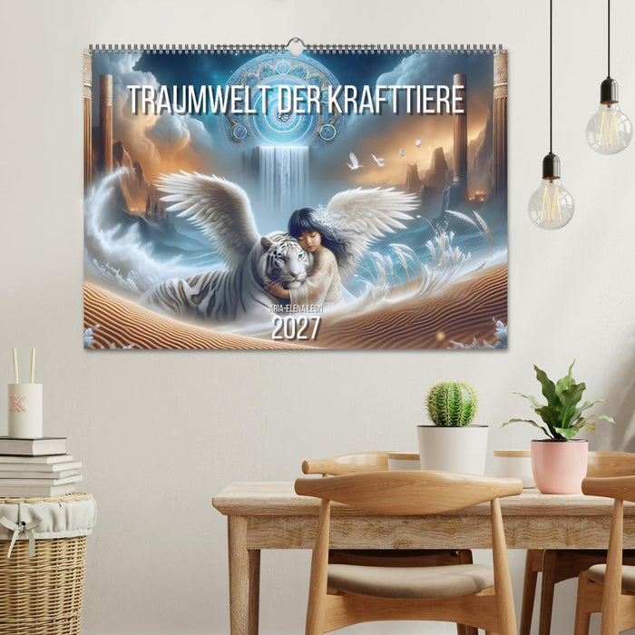 Traumwelt der Krafttiere (CALVENDO Wandkalender 2027)