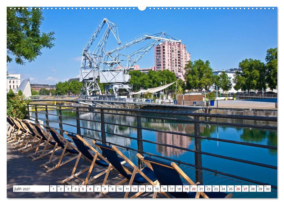 Strasbourg - Ville d'histoire et de charme au cœur de l'Europe (CALVENDO Calendrier supérieur 2027)