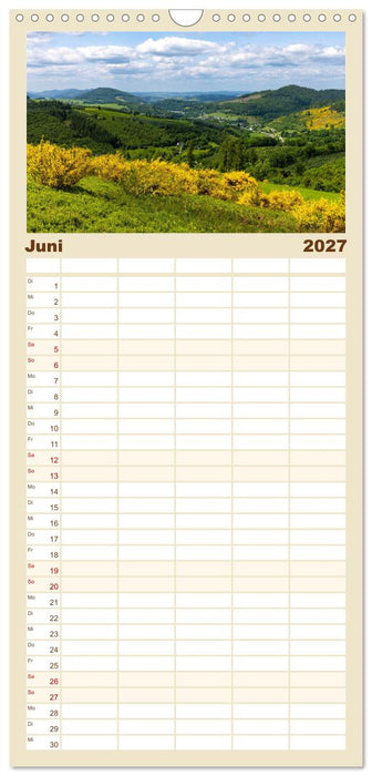 Sauerland - Land der tausend Berge (CALVENDO Familienplaner 2027)
