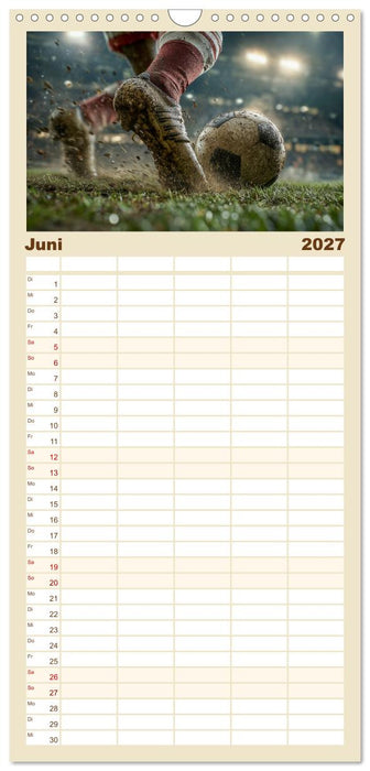 Fußball Kalender - Das Spiel unseres Lebens (CALVENDO Familienplaner 2027)