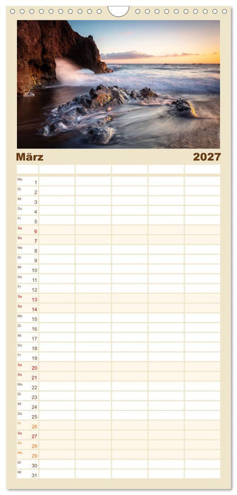 Land. Licht. Meer. (CALVENDO Familienplaner 2027)