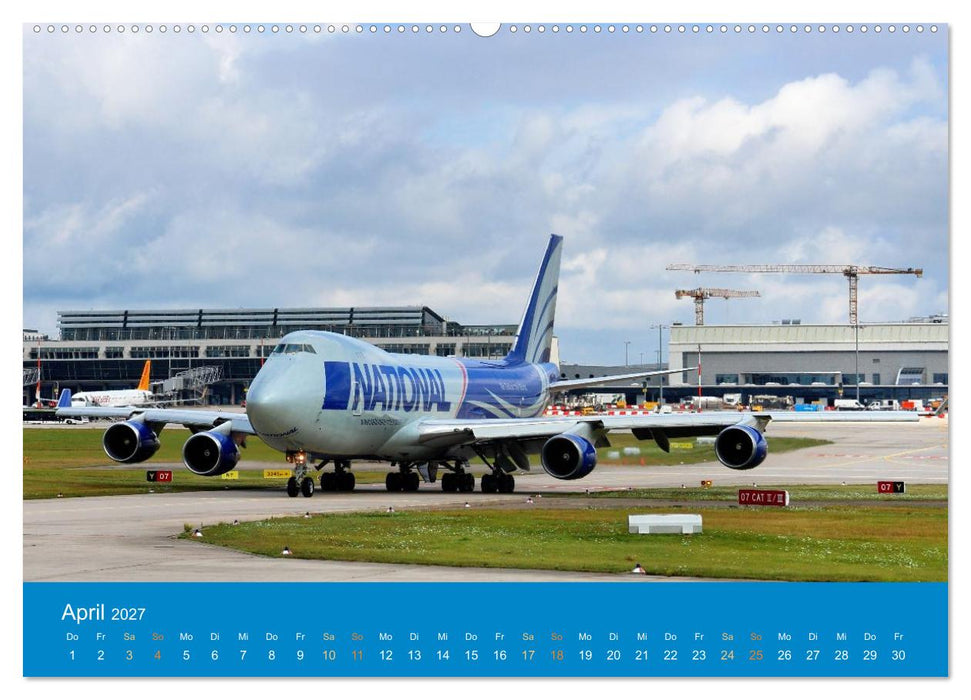 Flugzeugmomente in Stuttgart (CALVENDO Wandkalender 2027)