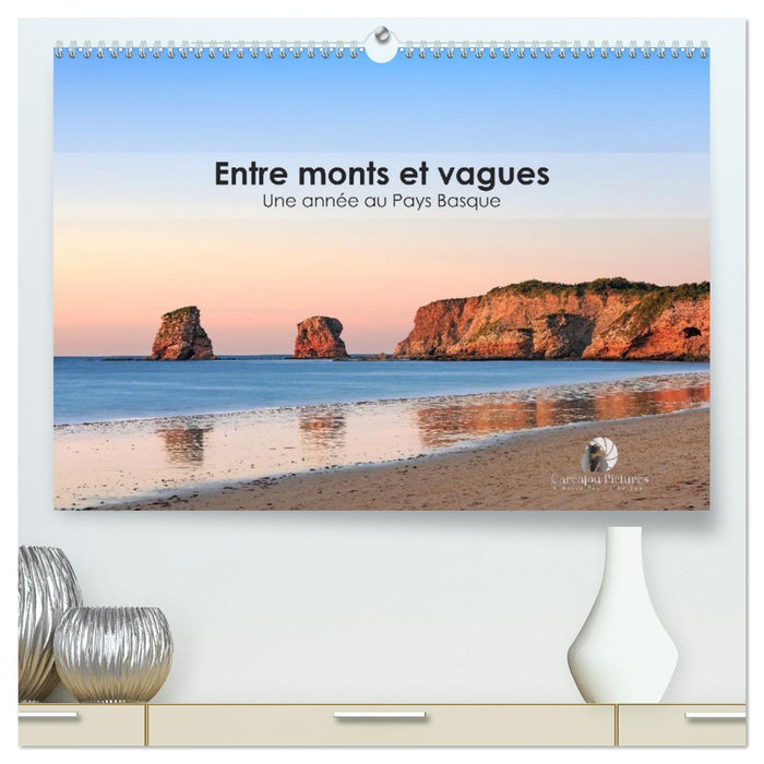 Entre monts et vagues - Une année au Pays Basque (CALVENDO Calendrier supérieur 2027)