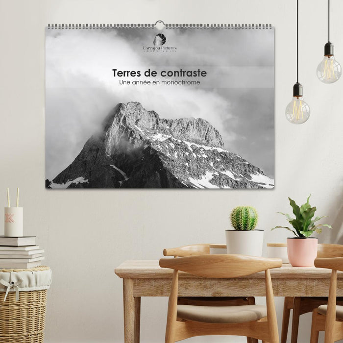 Terres de contraste – Une année en monochrome (CALVENDO Calendrier mensuel 2027)