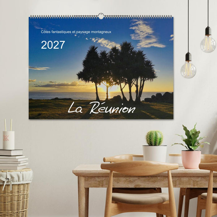 La Rèunion - Côtes fantastiques et paysage montagneux (CALVENDO Calendrier mensuel 2027)