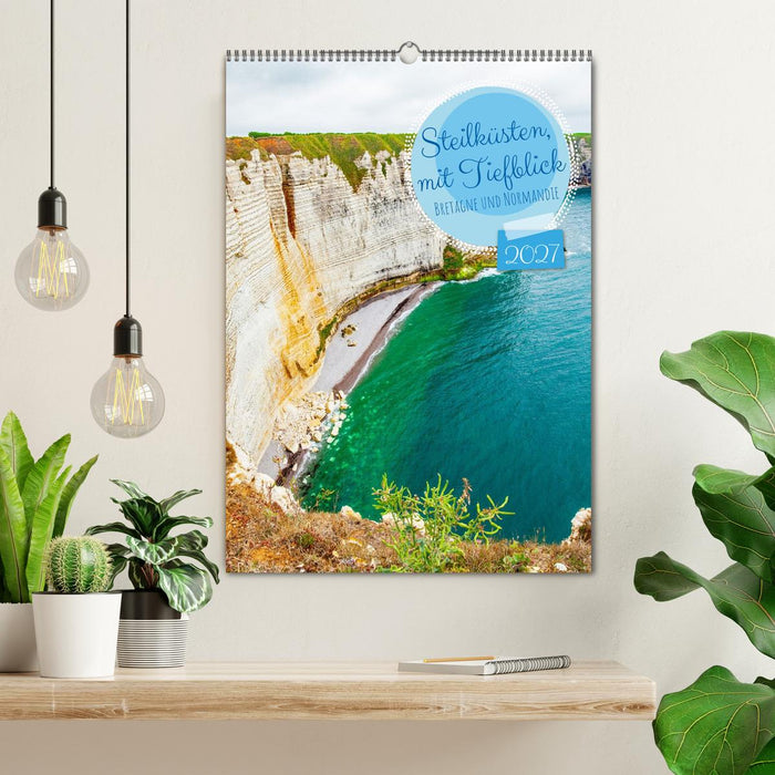 Steilküsten mit Tiefblick, Bretagne und Normandie (CALVENDO Wandkalender 2027)