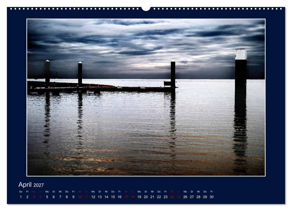 Wolken, Watt und Wellen. Fotografische Impressionen vom Jadebusen. (CALVENDO Wandkalender 2027)