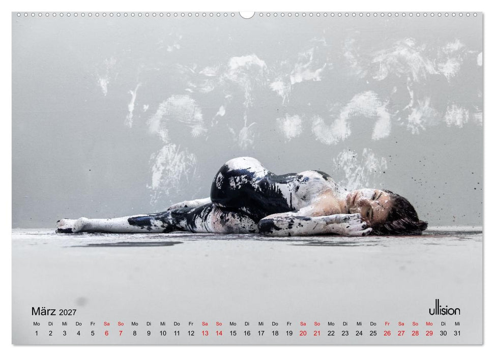 Akt in Farbe – schwarzweiß (CALVENDO Wandkalender 2027)
