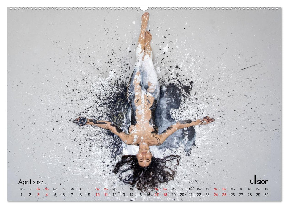Akt in Farbe – schwarzweiß (CALVENDO Wandkalender 2027)