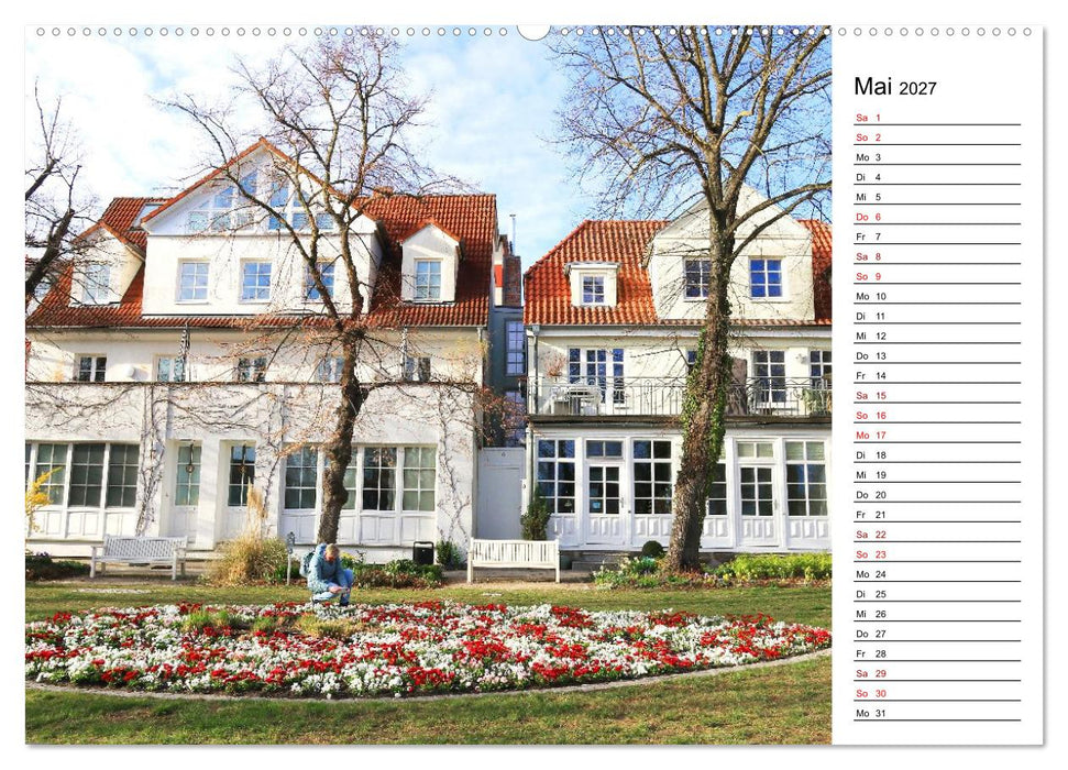 Warnemünde - maritim und bunt (CALVENDO Premium Wandkalender 2027)