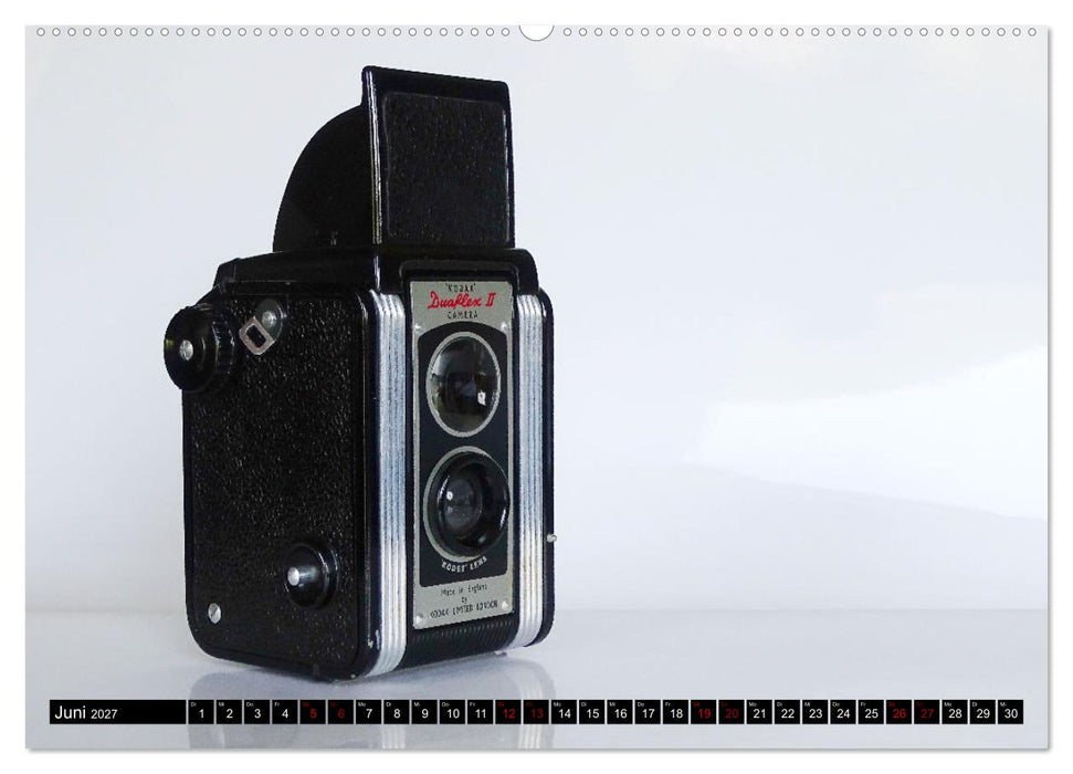 Alte Fotoapparate - Kameras von Kodak der Jahre 1905 bis 1977 (CALVENDO Premium Wandkalender 2027)