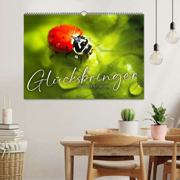 Glücksbringer - Dem Glück auf der Spur. (CALVENDO Wandkalender 2027)