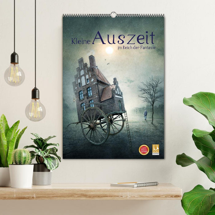 Kleine Auszeit im Reich der Fantasie (CALVENDO Wandkalender 2027)