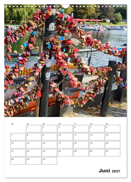 Warnemünde Urlaub für zu Hause (CALVENDO Wandkalender 2027)
