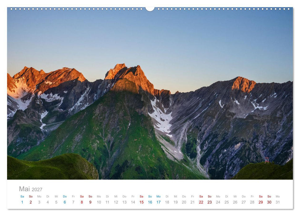 Die Alpen - Wandern durch die schönste Bergregion Europas. (CALVENDO Premium Wandkalender 2027)