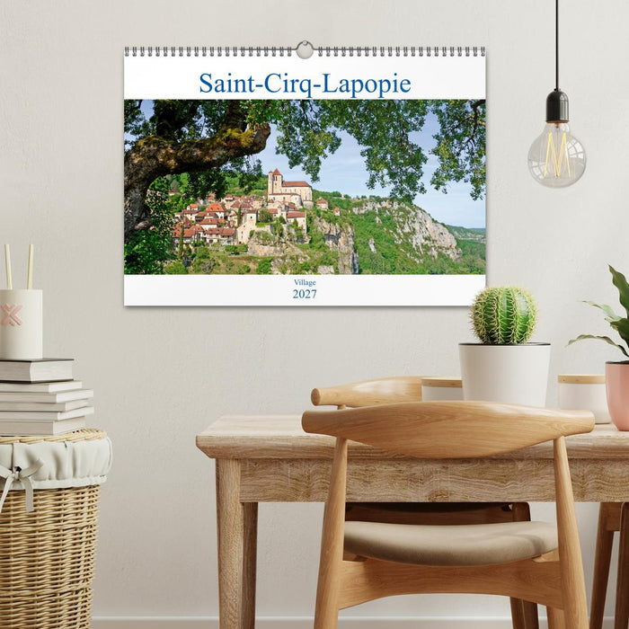 Saint-Cirq-Lapopie Village (CALVENDO Calendrier mensuel 2027)