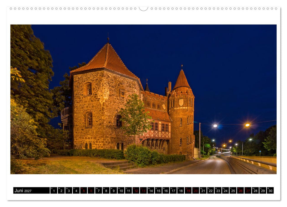 Magdeburg zur blauen Stunde (CALVENDO Wandkalender 2027)