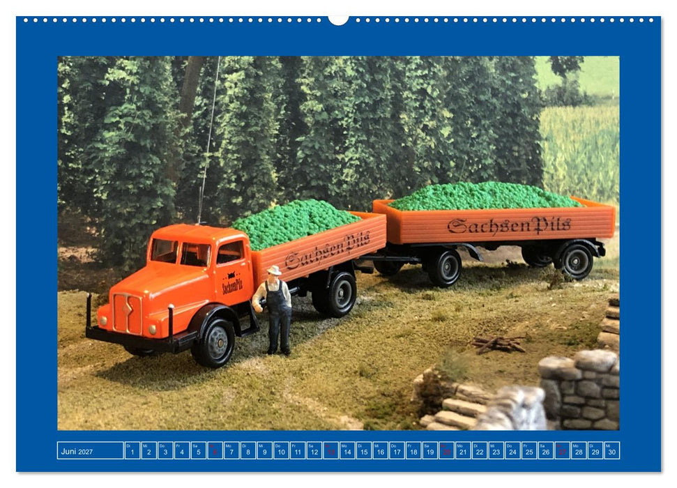 Die Welt der kleinen Autos (CALVENDO Wandkalender 2027)
