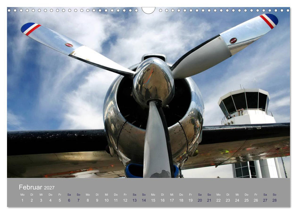 Lockheed Super Constellation - Legende der Lüfte (CALVENDO Wandkalender 2027)